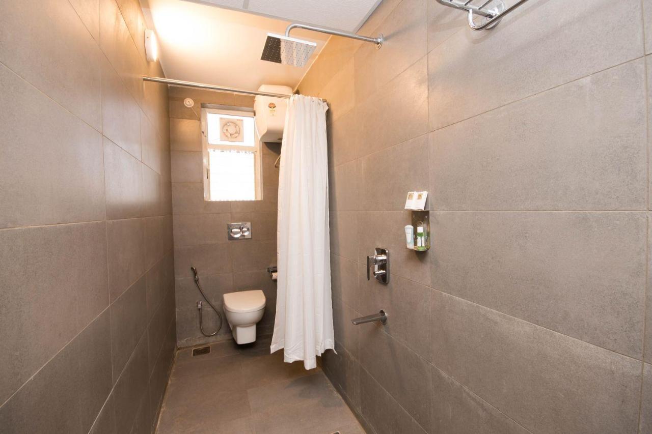 Hotel Vemara باناجي المظهر الخارجي الصورة